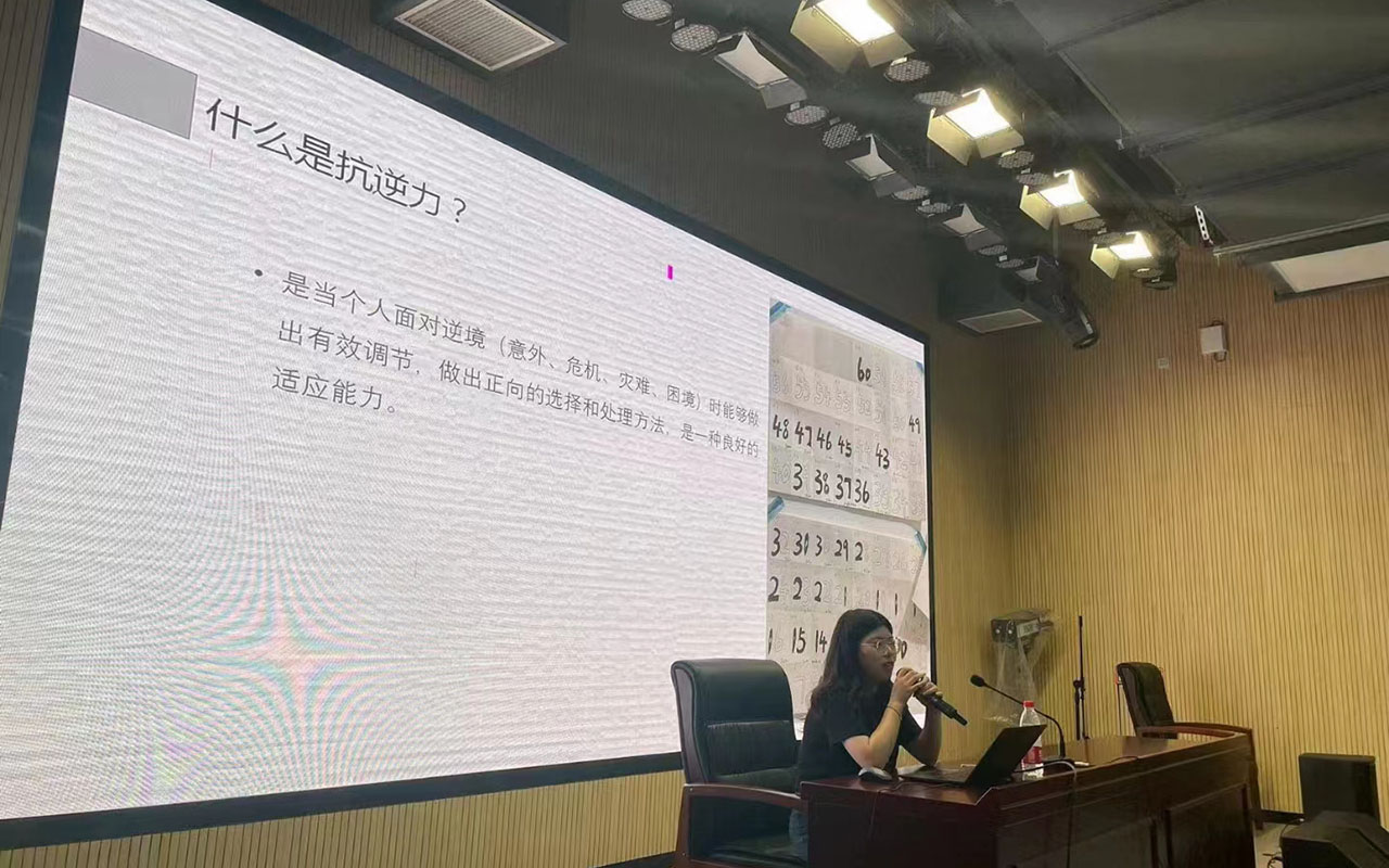 凤城董玉娣中学